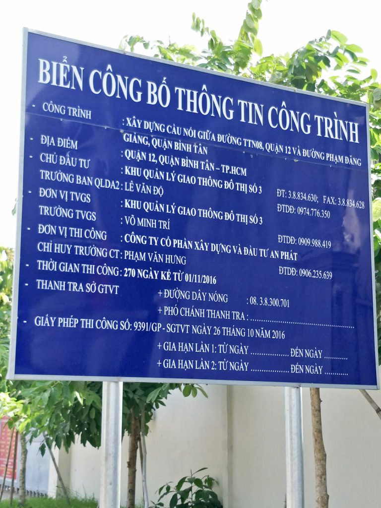 Mẫu biển báo công trình xây dựng nhà ở hợp lý