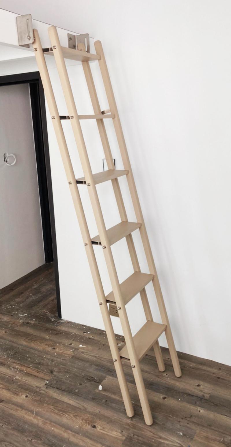 cầu thang gác xép